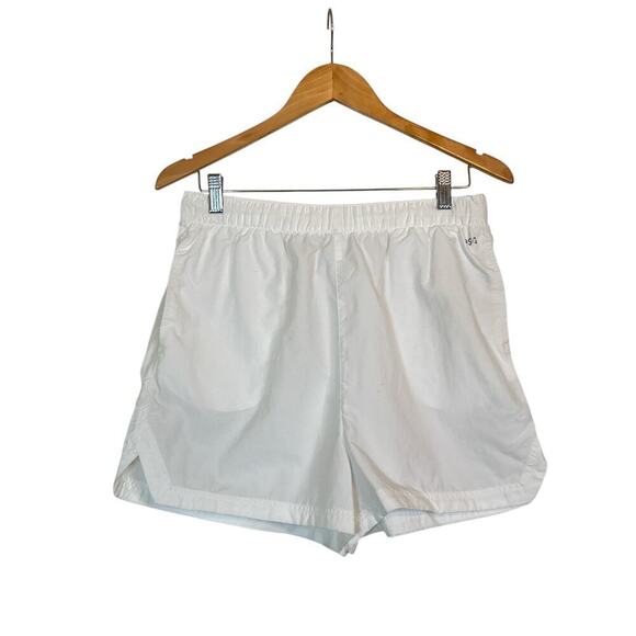 Dick's Sporting Goods Women's High Waisted Notched Woven Shorts Size M White NWT - Picture 2 of 8